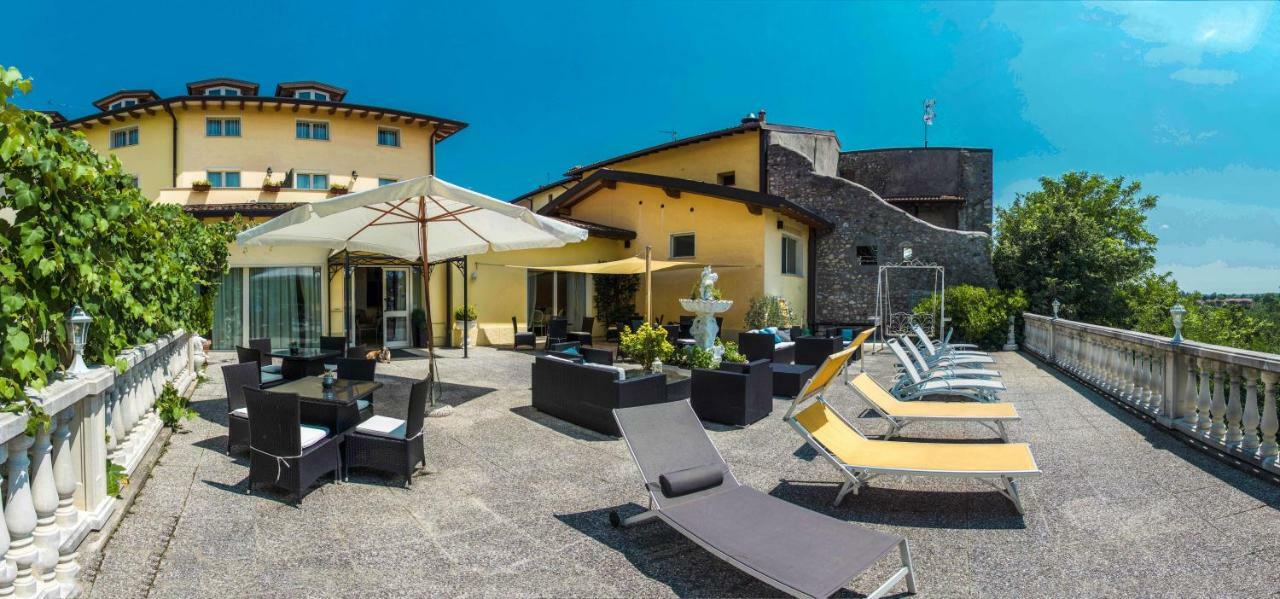 Borgo Dei Poeti Romantik Hotel Manerba del Garda Ngoại thất bức ảnh